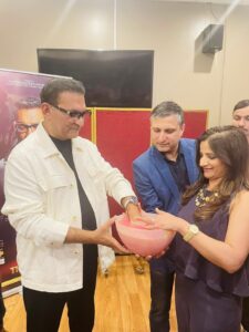 3D hand impressions for BOLLYWOOD